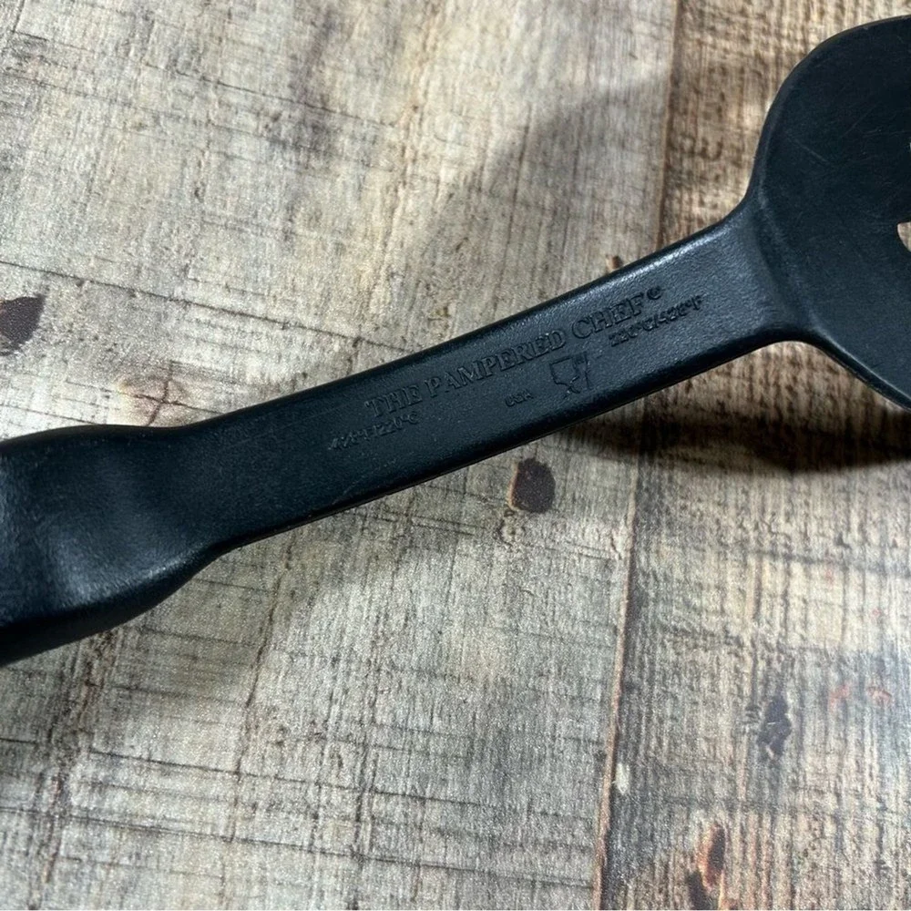 Vintage Pampered Chef USA Slotted Spatula Nylon Turner 428F Kitchen Utencils